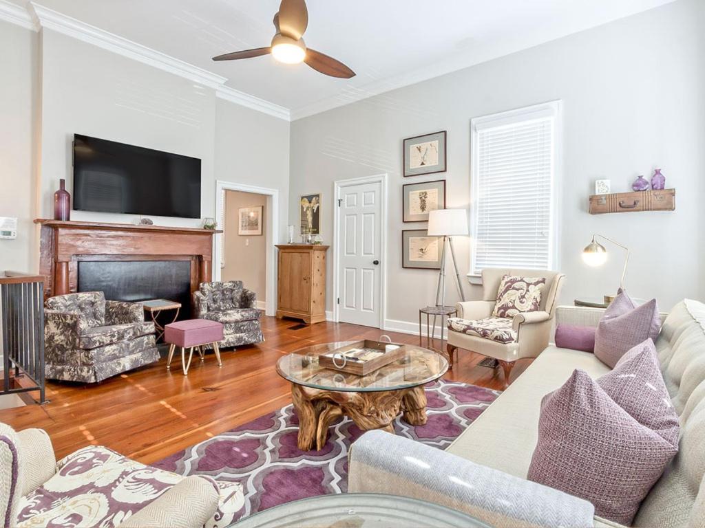 Apartment Habersham 2 *